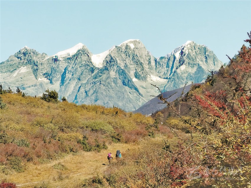 康定徒步線路推薦：蘭尼巴山脊